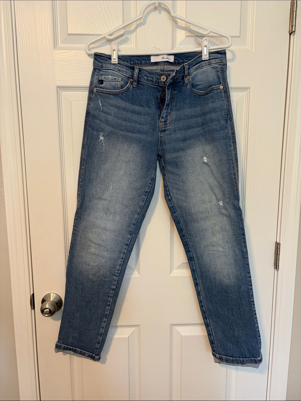 Kancan Distressed Boyfriend Jeans in Medium Blue